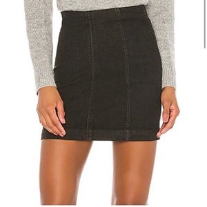 Free People femme denim skirt black